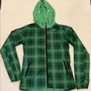 NWOT Nike lightweight jacket, size S